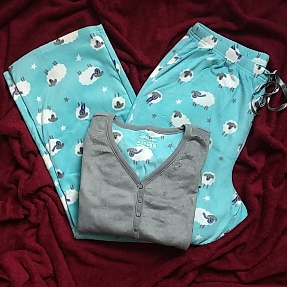 Croft&Barrow Fleece Pajama Set